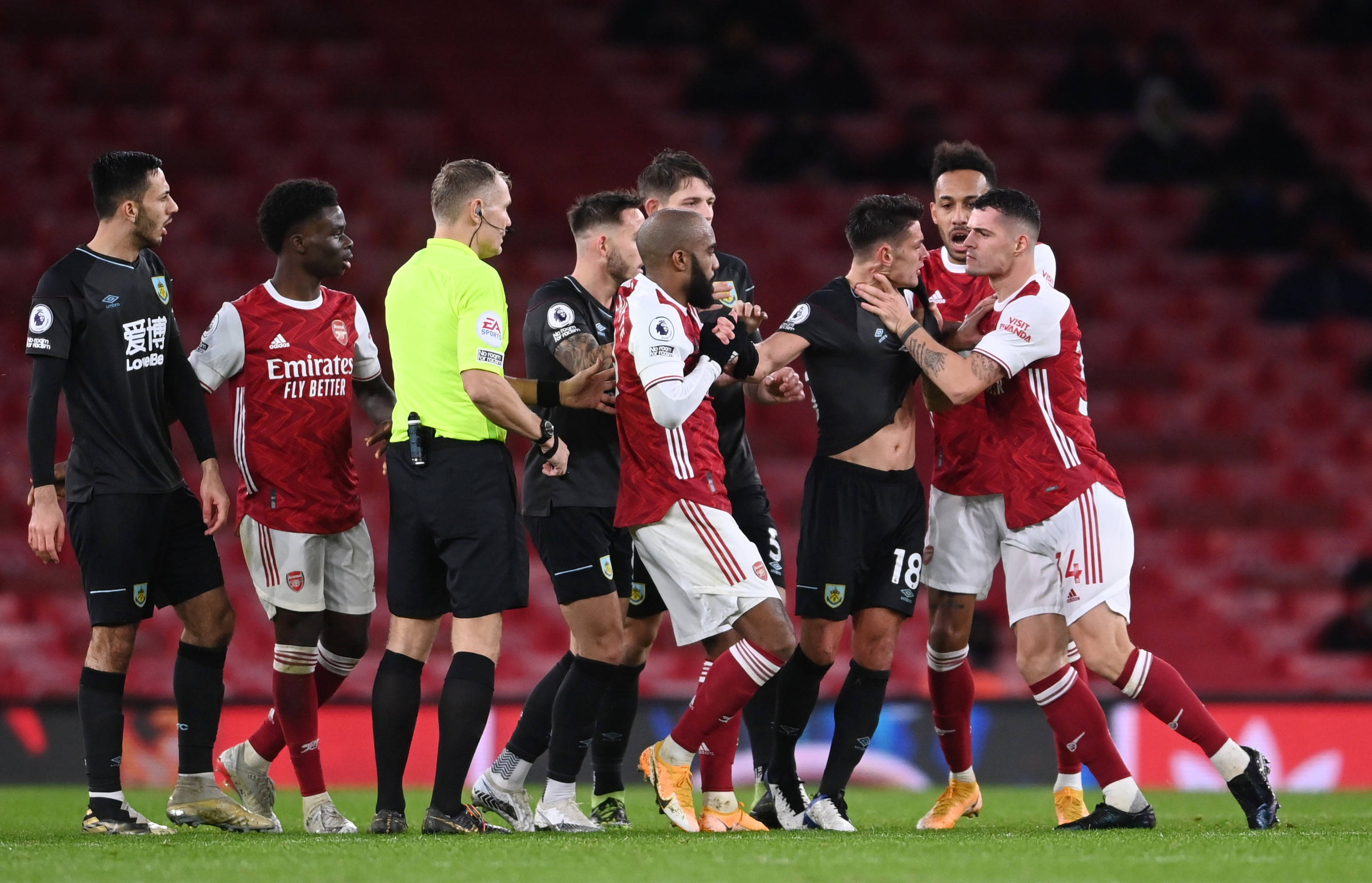 守反擊來擊 守反擊來擊